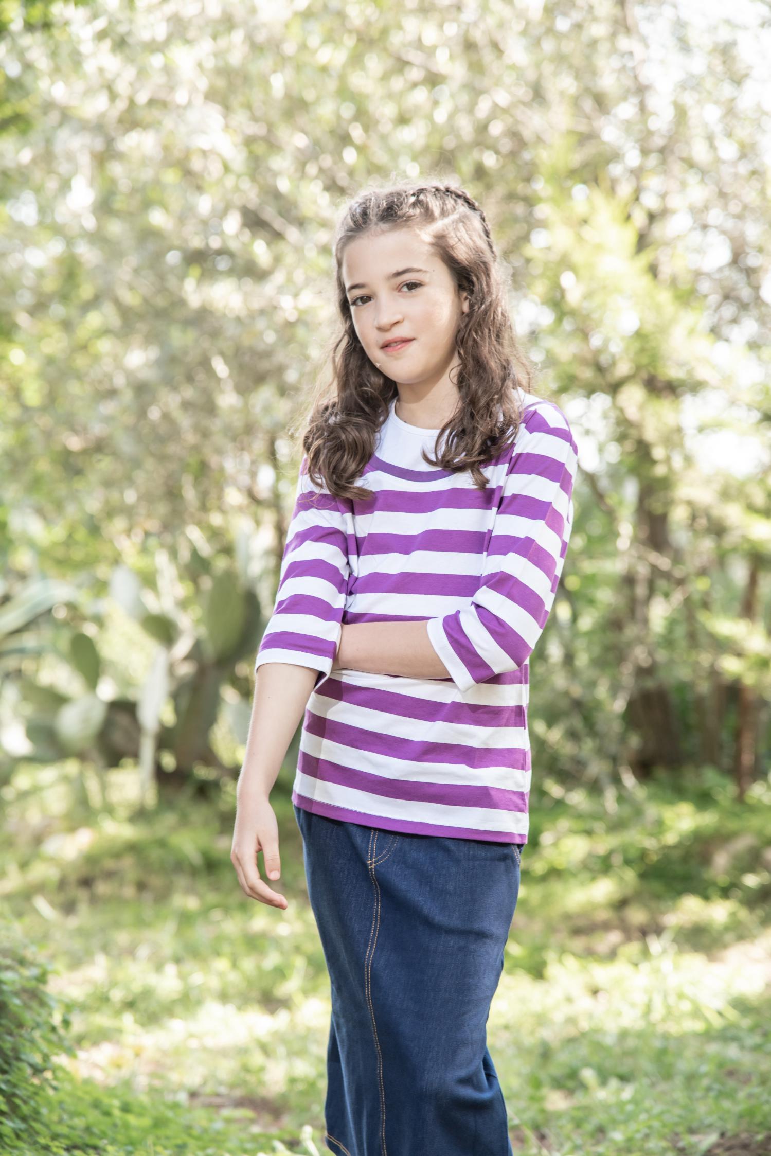 פטרול | בגדי ילדות - חולצות לילדות - חולצת סיגלית